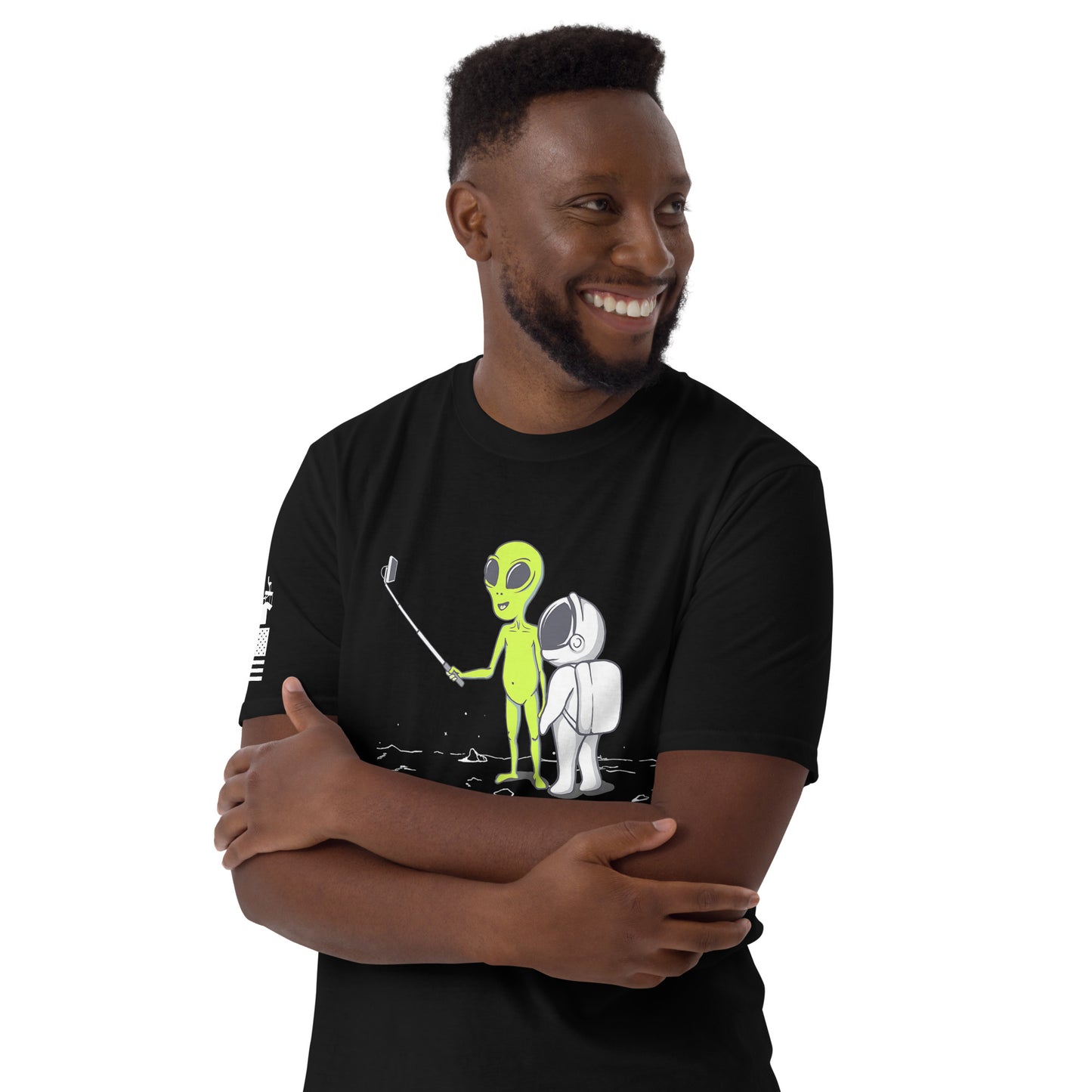 Alien Selfie - Basic T-Shirt (unisex) | TheShirtfather