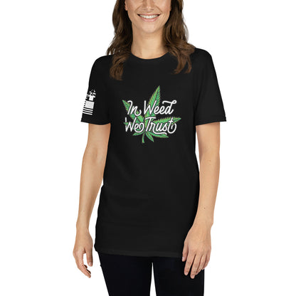 In Weed we Trust - Basic T-Shirt (unisex) | TheShirtfather